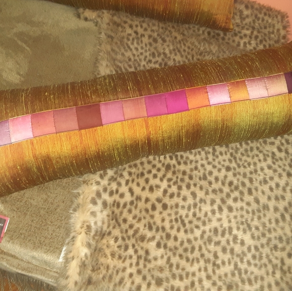 Designer pillow - Picture 4 of 5